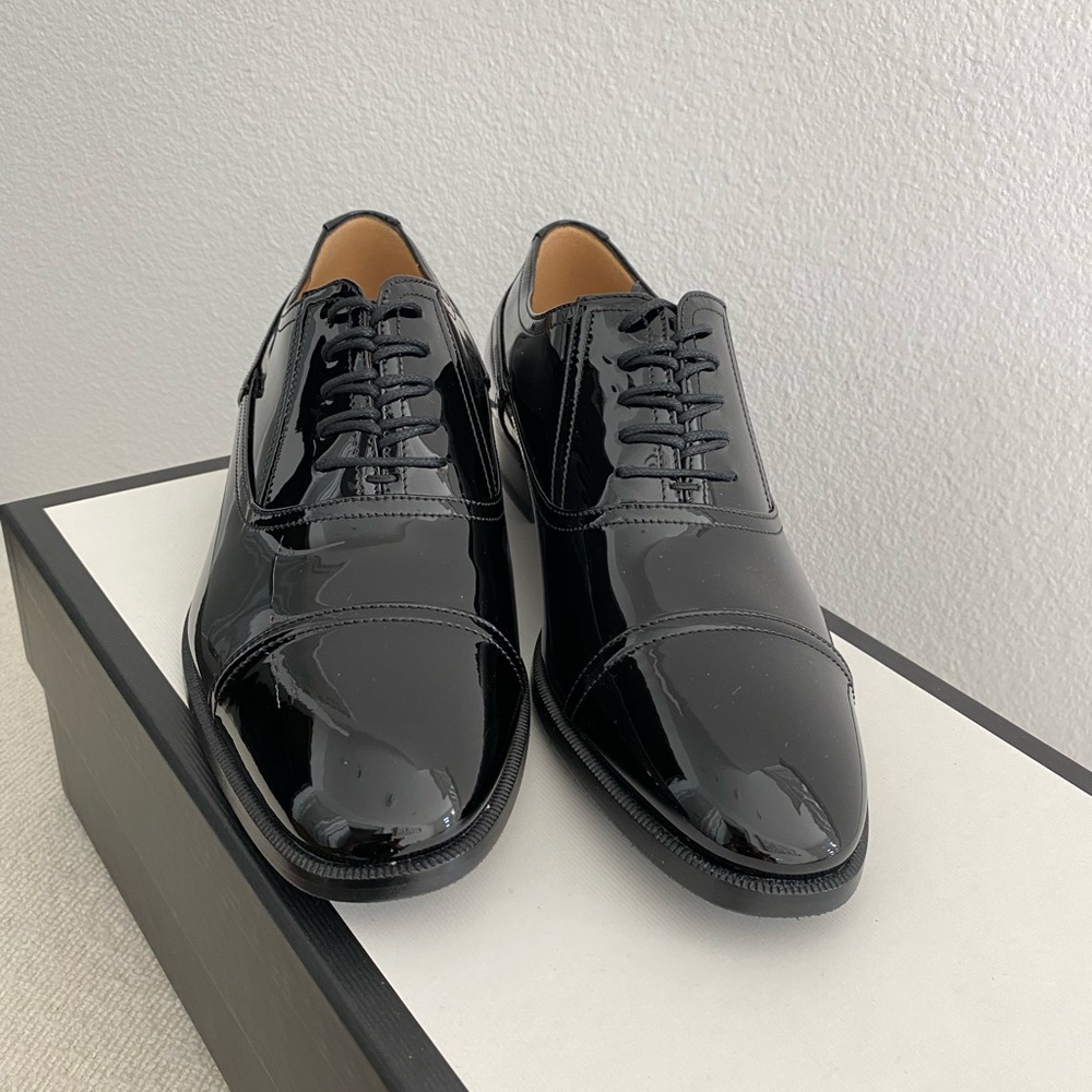 GUCCI Patent Leather Oxfords